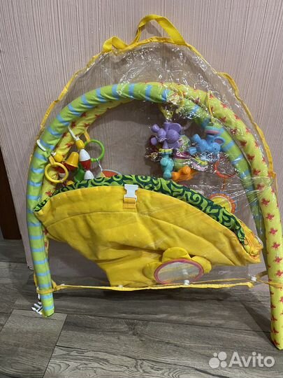 Развивающий коврик