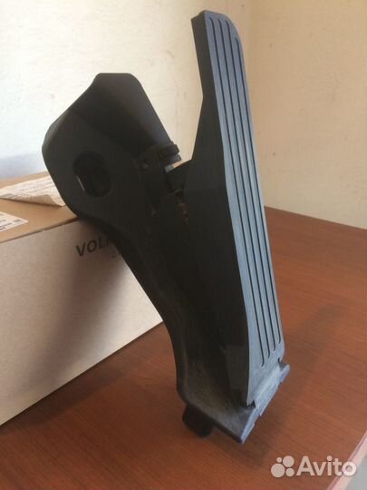 Педаль Audi Q3