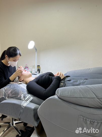 Наращивание ресници брови