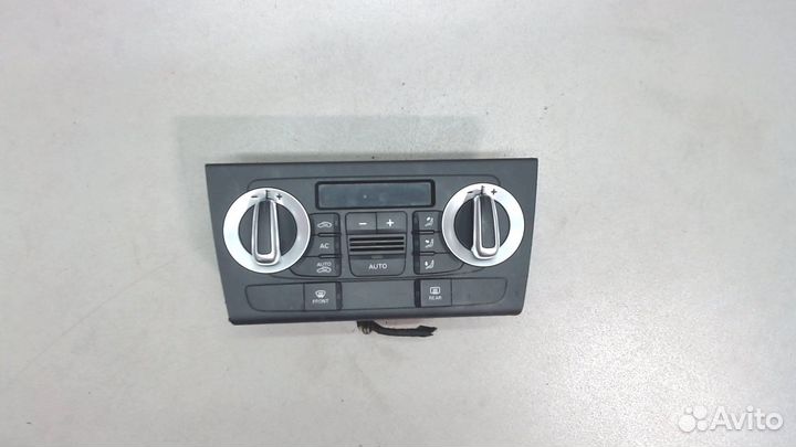 Переключатель отопителя Audi Q3, 2012