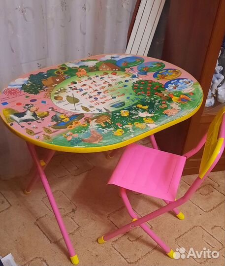 Детский стол и стул