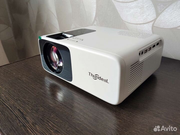 Новый проектор Thundeal TD93 Pro