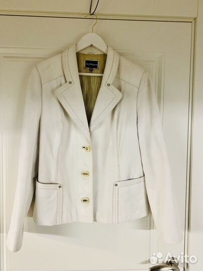 Кожаная куртка пиджак 50-52 р-р, белая, Турция