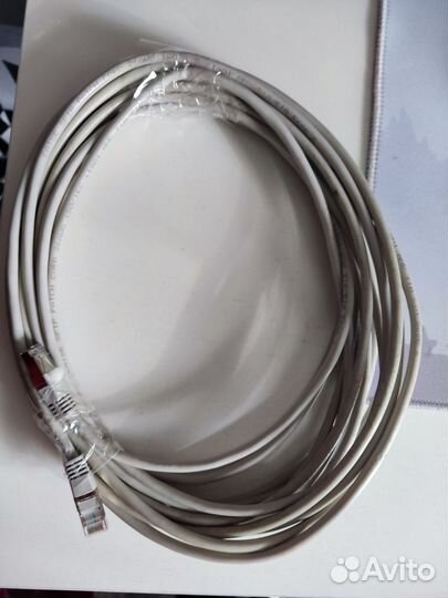 Интернетный кабель
