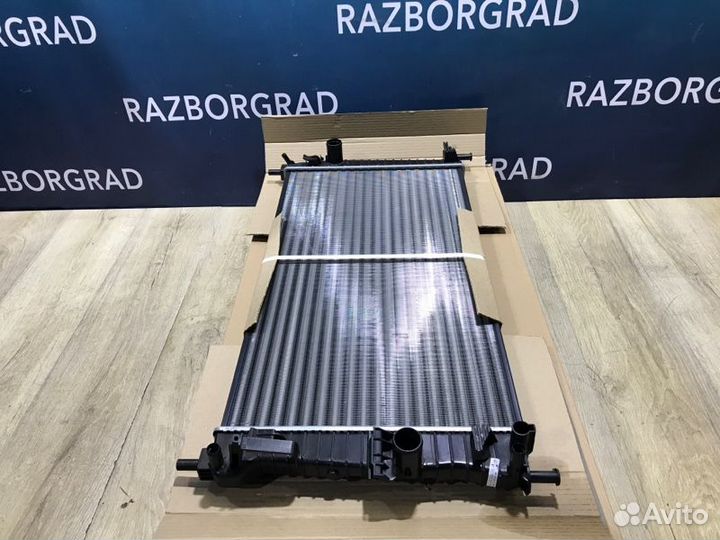 Радиатор охлаждения Mazda Mazda3 BL 1.6