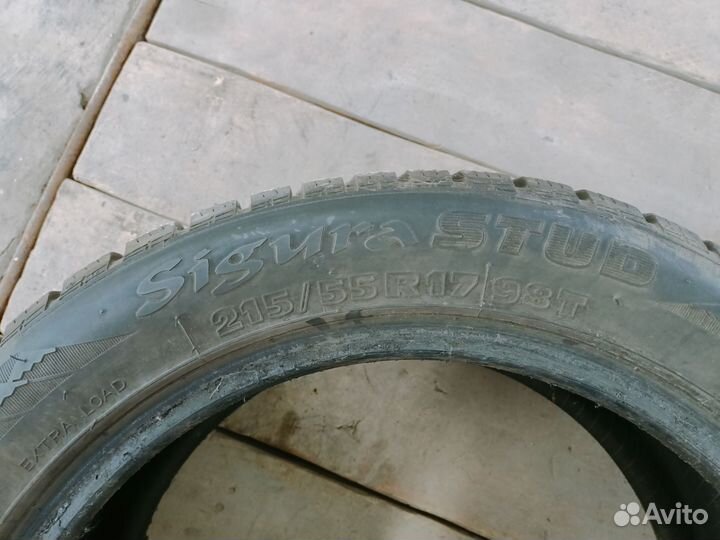 Tigar Sigura Stud 215/55 R17