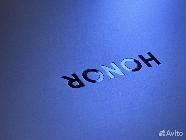 Ноутбук Honor i3-11th/8Gb/SSD240Gb