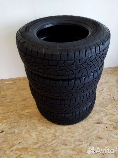 Continental CrossContact ATR 235/70 R16 106H