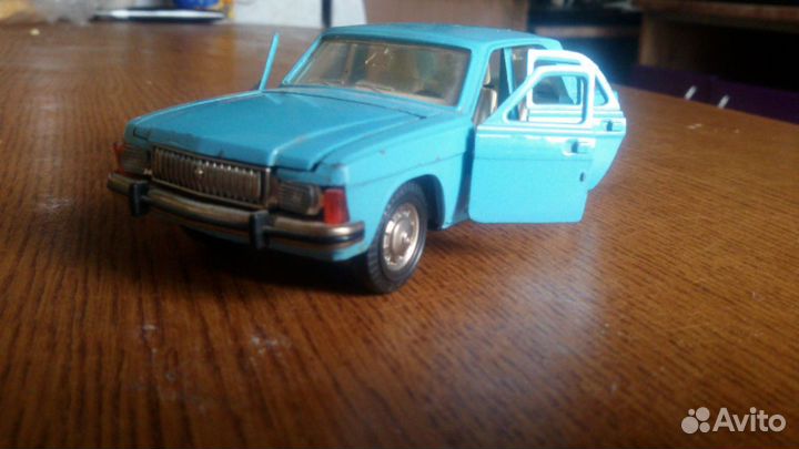 Модельки 1 43 СССР волга