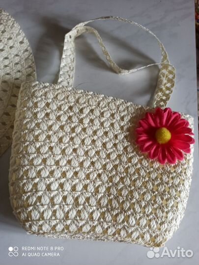 Шляпка с сумочкой