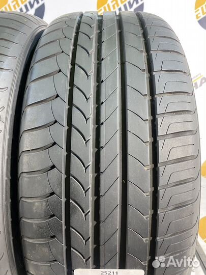 Goodyear EfficientGrip 255/45 R20 105Y