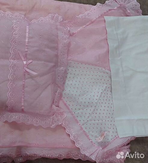 Комплект на выписку для девочки новый