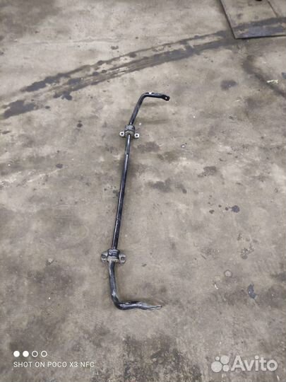 Стабилизатор задний Toyota Camry 70