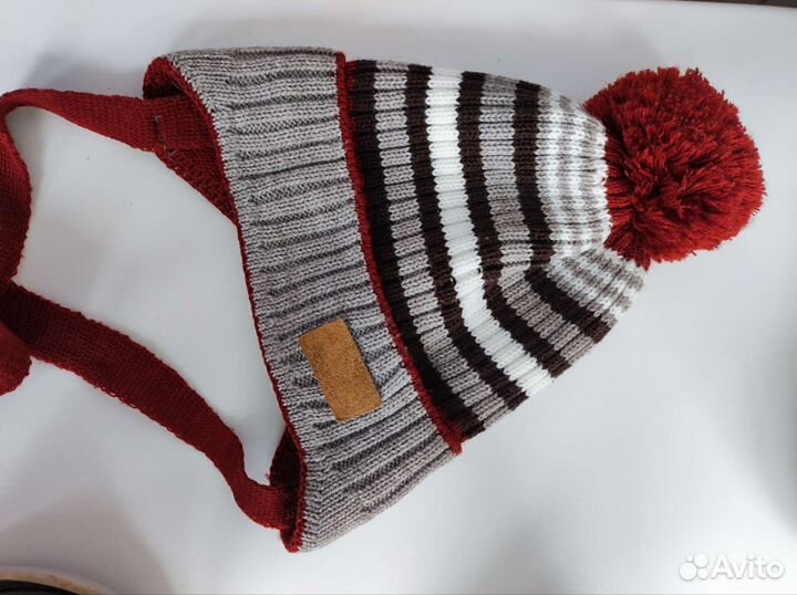 Шапка на 2-4 года