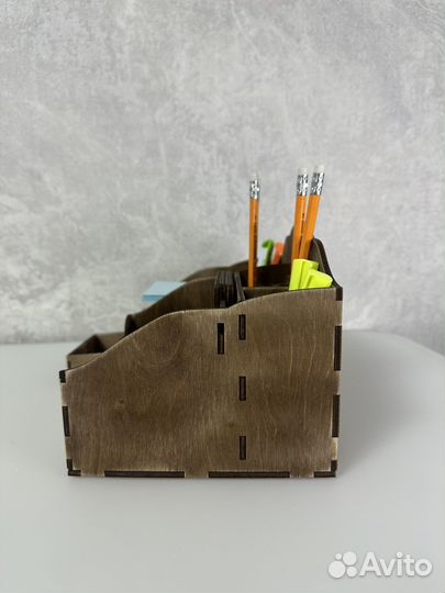 Органайзер для канцелярии деревянный
