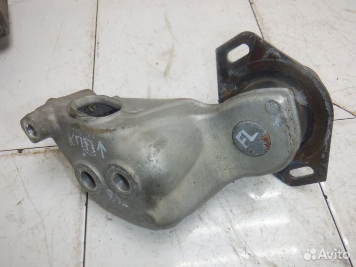 Опора кпп Citroen C5