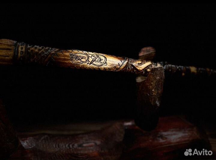 Топор кованый ручной работы