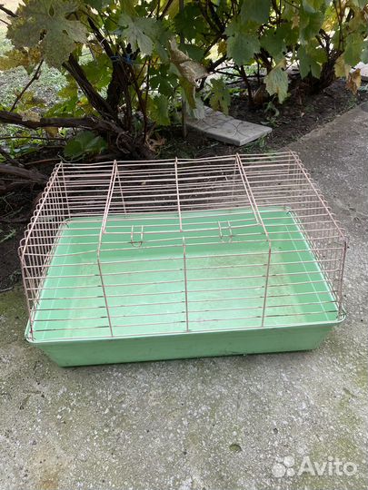 Большая клетка для птиц
