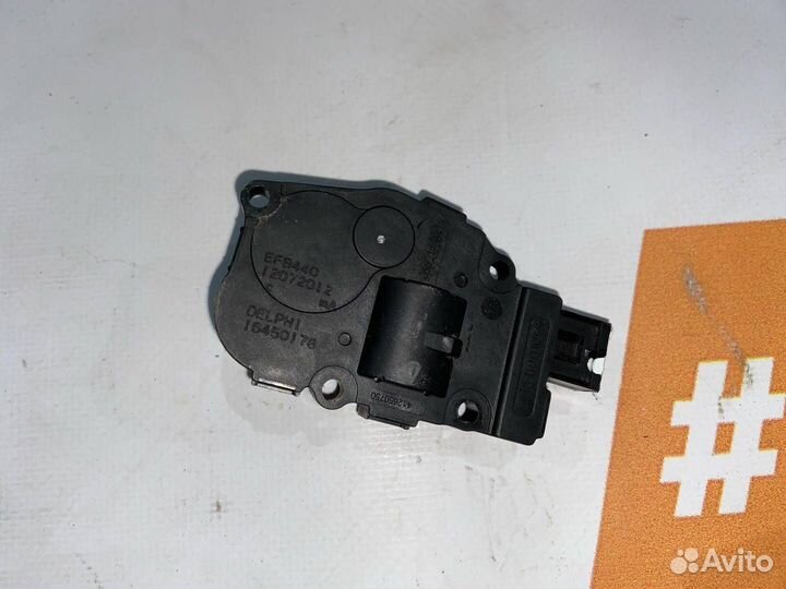 Моторчик печки Volkswagen Touareg 2 2012 16450178