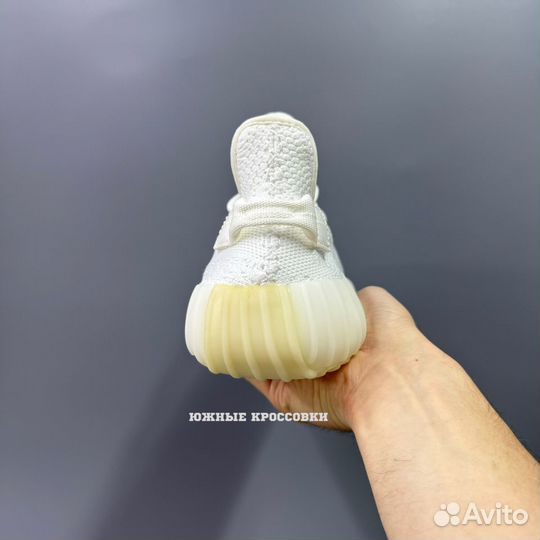 Кроссовки Yeezy Boost 350 V2 Cream White