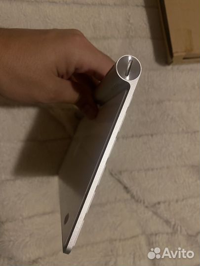 Клавиатура Apple