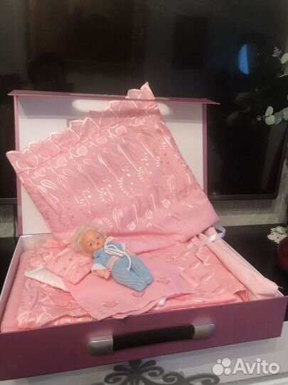 Постельное белье для младенца. Нежный батист