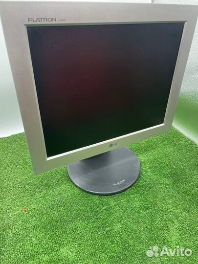 Монитор LG Flatron 15