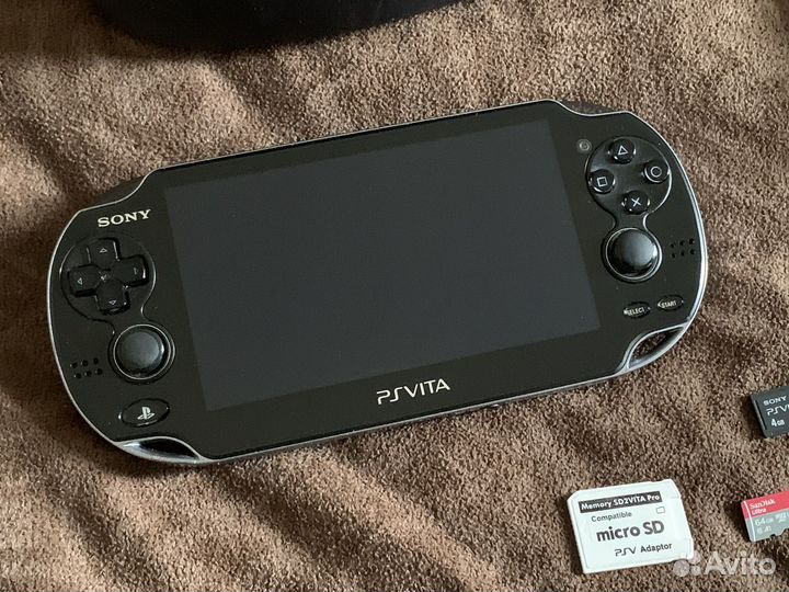 PS Vita в идеальном состоянии