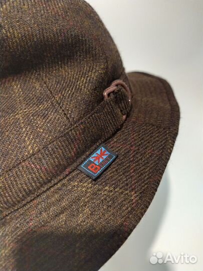 Benet Wool (Kangol, Harris Tweed, Burberry's)