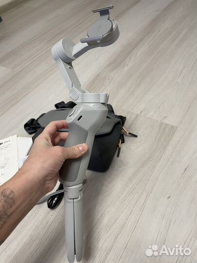 Стабилизатор для смартфона DJI OM4