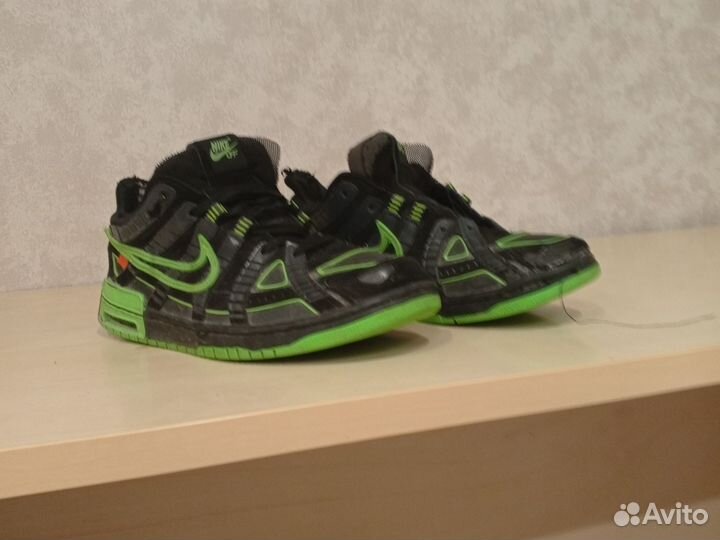 Nike off white rubber