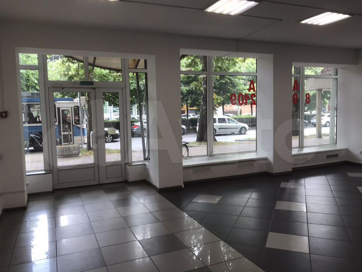 Торговая площадь, 98 м²