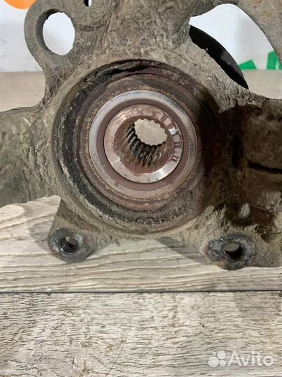 Кулак поворотный передний правый,ступица Chery-Че