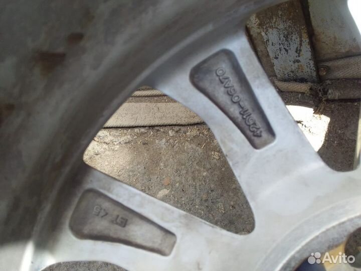 Yokohama G95 215/60 R16