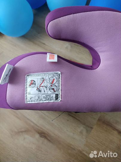 Детский бустер автомобильный