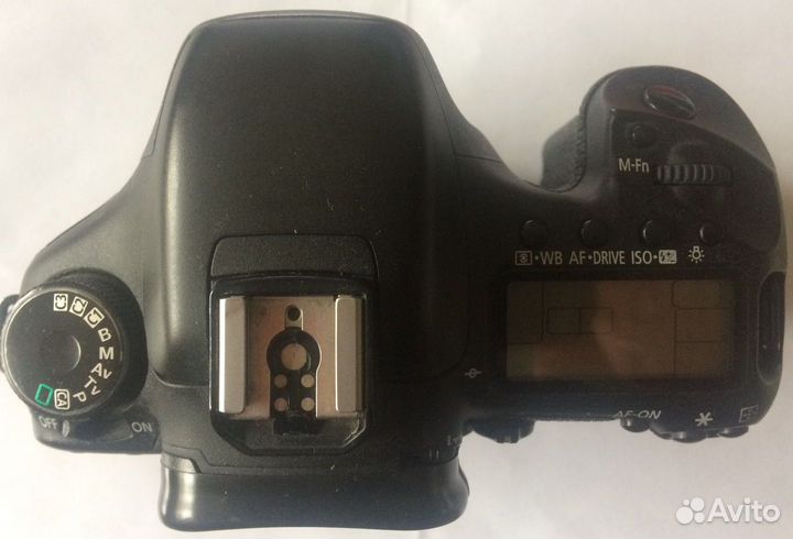Продаю цифровой зеркальный фотоаппарат Canon EOS 7