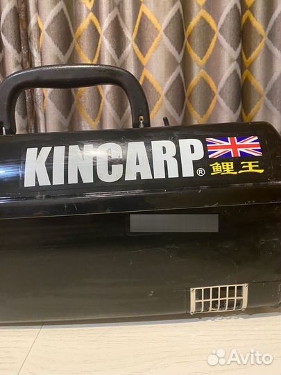 Прикормочный кораблик kincarp V1 с эхолотом