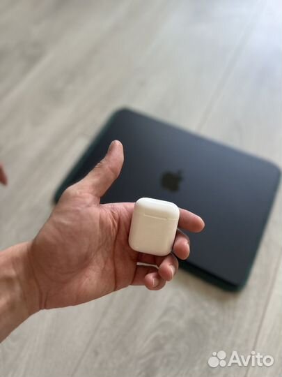 Airpods б/у оригинал