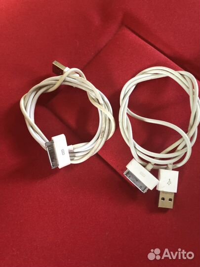 Зарядное устройство на iPhone 4