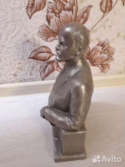 Статуэтка сплавметалл