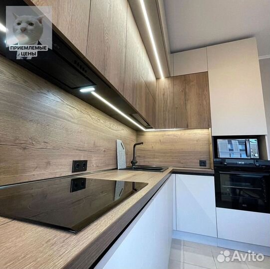 Кухонный гарнитур угловой