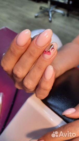 Маникюр и педикюр