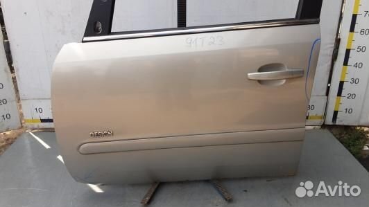 Дверь передняя левая opel zafira B (91T23EN01)