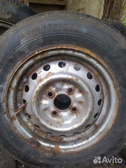 Bridgestone Supercat 13/70 R13 175