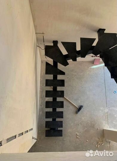 Металлические конструкции для лестниц