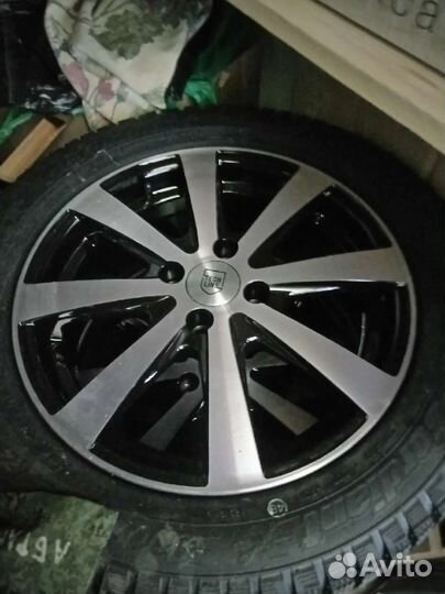 Комплект зимних колес r16