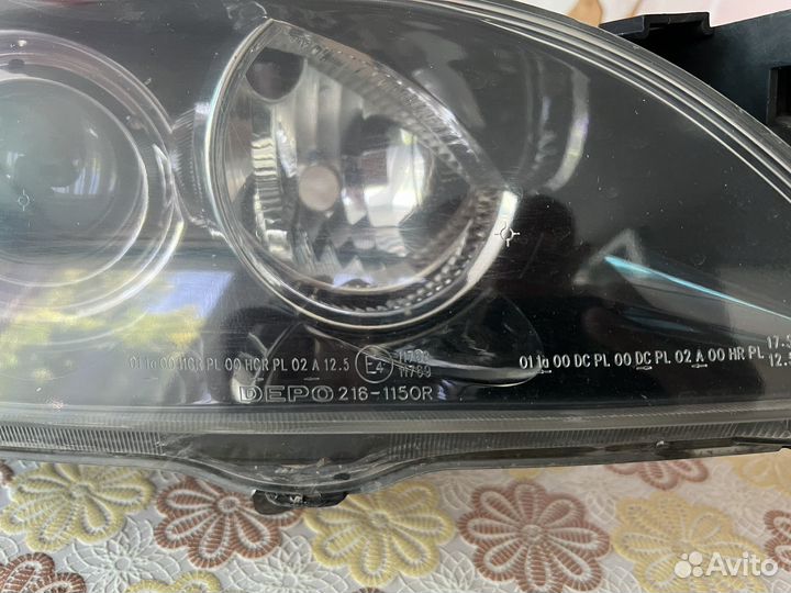 Фары передние левая правая mazda 3 bk седан 2004 г