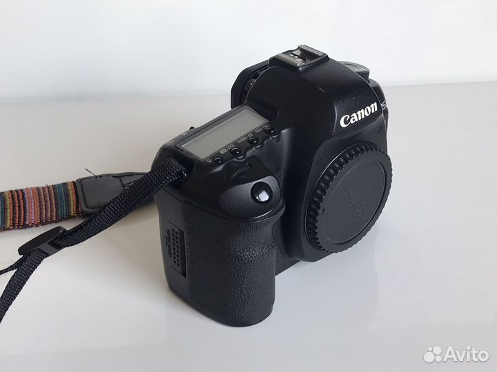 Canon 5D mark ii body