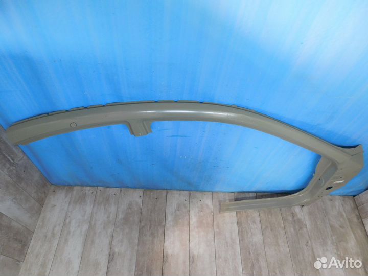 Боковина правая Nissan Almera G15 2012