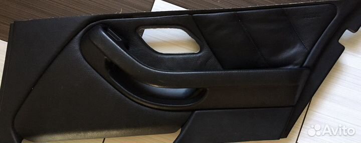 BMW e39 обшивка задней двери